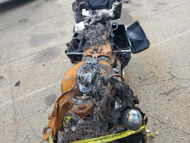 1HD1FCW165Y670518 - 2005 HARLEY-DAVIDSON FLHTCUI შავი ფოტო 5