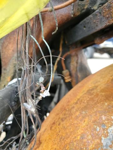 1HD1FCW165Y670518 - 2005 HARLEY-DAVIDSON FLHTCUI შავი ფოტო 8