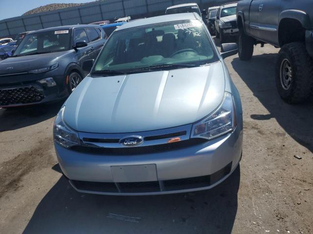 1FAHP35N29W254670 - 2009 FORD FOCUS SE BLUE photo 5