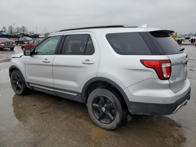 1FM5K8DH7HGC04565 - 2017 FORD EXPLORER XLT SILVER photo 2