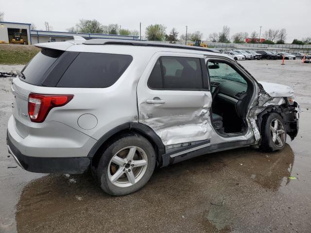 1FM5K8DH7HGC04565 - 2017 FORD EXPLORER XLT SILVER photo 3