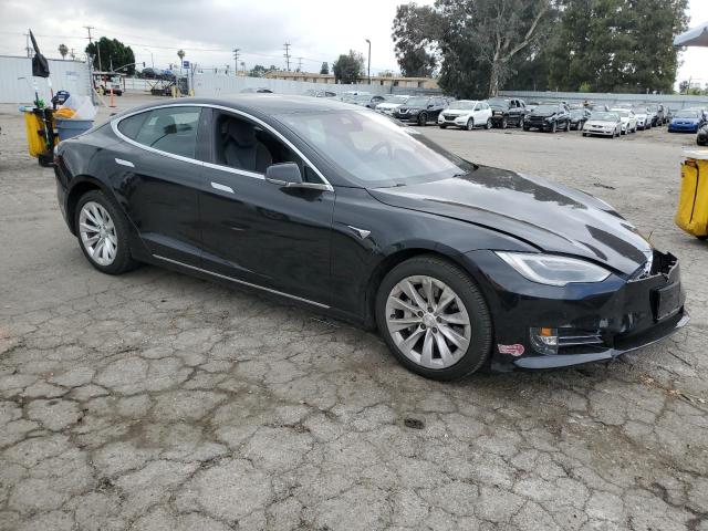 5YJSA1E20JF261556 - 2018 TESLA MODEL S BLACK photo 4