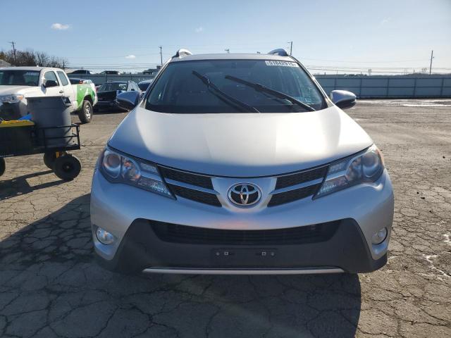 JTMRFREV4D5019951 - 2013 TOYOTA RAV4 XLE ვერცხლისფერი ფოტო 5