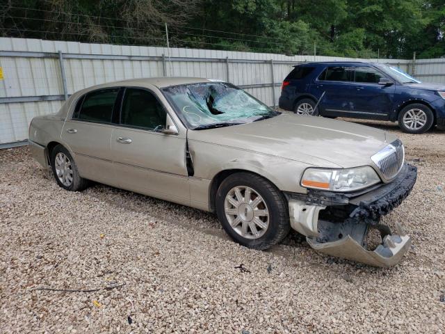 2LNHM82V29X636721 - 2009 LINCOLN TOWN CAR SIGNATURE LIMITED TAN photo 4