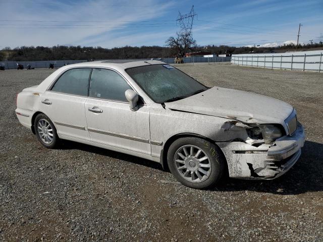 KMHFU45E14A287855 - 2004 HYUNDAI XG 350 WHITE photo 4