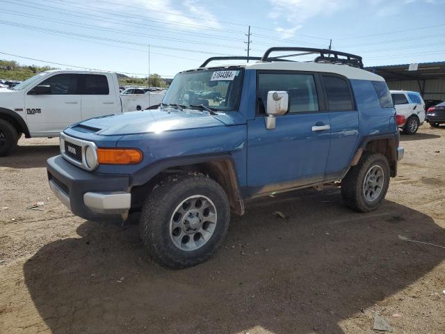 2013 TOYOTA FJ CRUISER, 