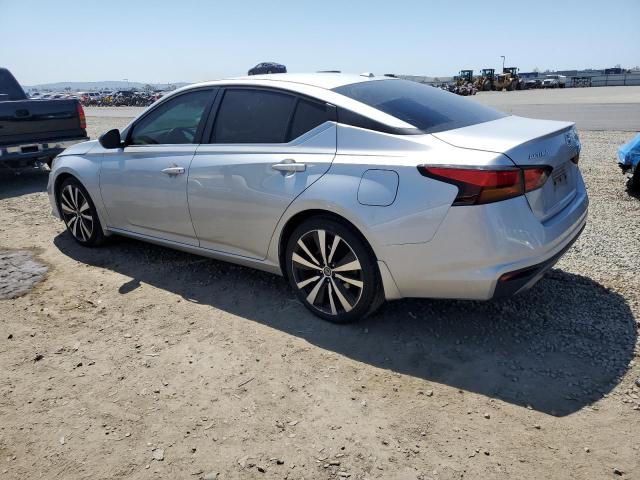 1N4BL4CV2KN314226 - 2019 NISSAN ALTIMA SR SILVER photo 2