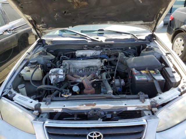 4T1BG22K6YU645394 - 2000 TOYOTA CAMRY CE CREAM photo 11