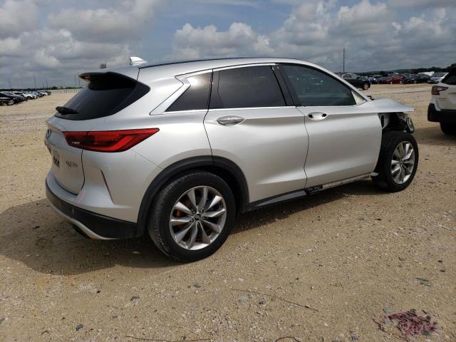 3PCAJ5M12KF131324 - 2019 INFINITI QX50 ESSENTIAL SILVER photo 3