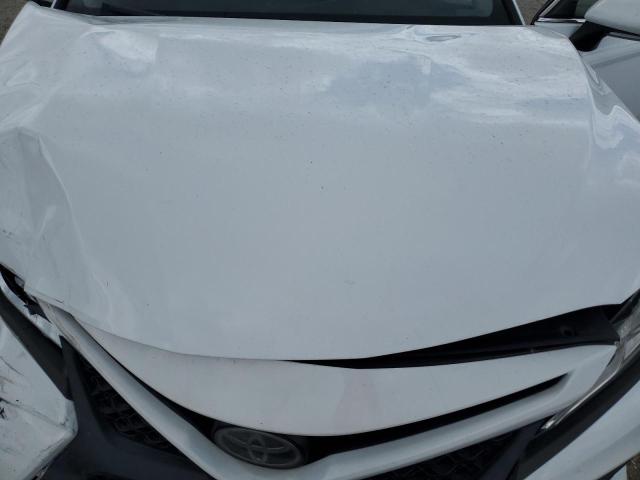 4T1B11HK7KU771600 - 2019 TOYOTA CAMRY L WHITE photo 11