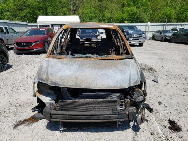 1C4GP45RX5B281745 - 2005 CHRYSLER TOWN & COU დამწვარი ფოტო 5