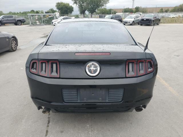 1ZVBP8AM0D5243687 - 2013 FORD MUSTANG BLACK photo 6