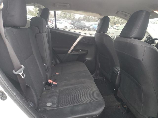 JTMBFREV1JJ210232 - 2018 TOYOTA RAV4 LE თეთრი ფოტო 11