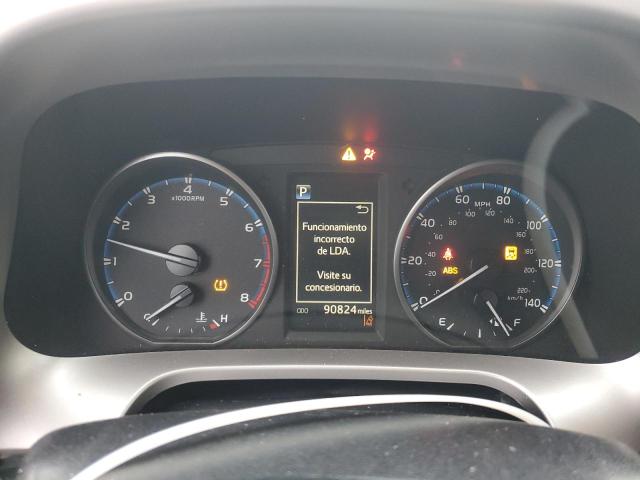 JTMBFREV1JJ210232 - 2018 TOYOTA RAV4 LE თეთრი ფოტო 9