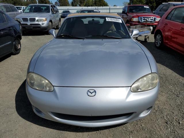 JM1NB353810204843 - 2001 MAZDA MX-5 MIATA BASE SILVER photo 5