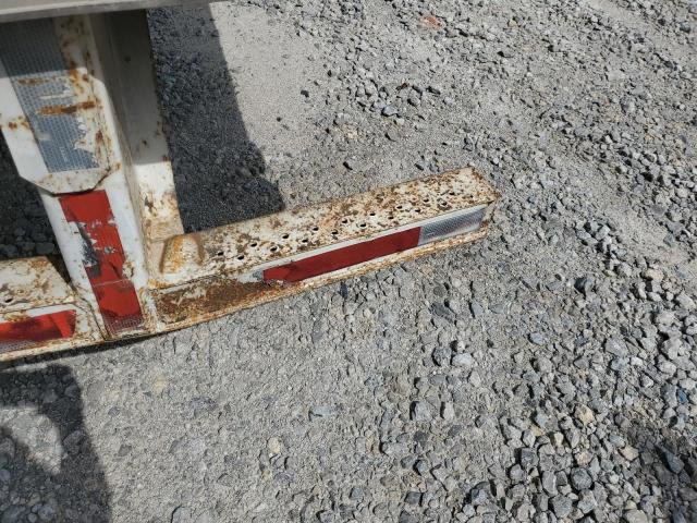 1UYVS25394G262614 - 2004 UTILITY TRAILER WHITE photo 9