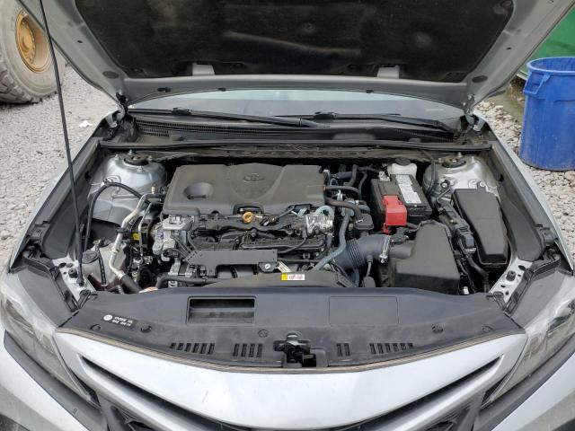 4T1G11AK6MU462056 - 2021 TOYOTA CAMRY SE SILVER photo 11