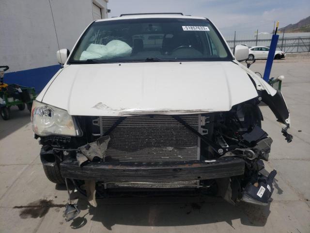 2C4RC1BG9DR656594 - 2013 CHRYSLER TOWN & COU TOURING 白色 照片 5