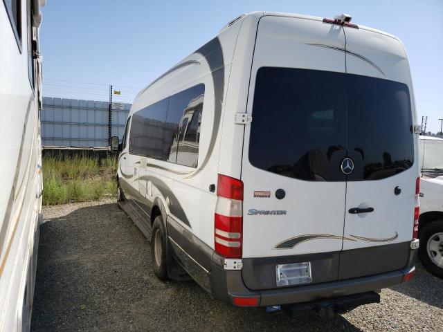 WDAPF4CCXC5642004 - 2012 MERCEDES-BENZ SPRINTER 3500 WHITE photo 3