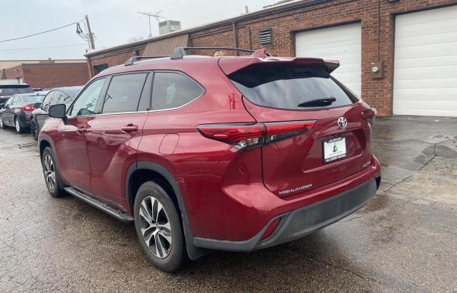 5TDHZRBH5NS584772 - 2022 TOYOTA HIGHLANDER XLE 红色 照片 3