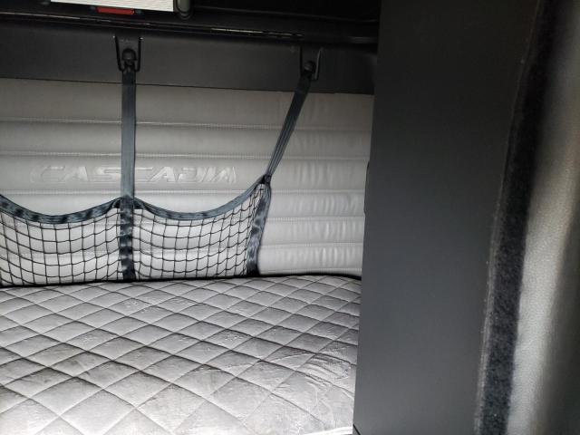3AKJHHDR7MSNA1243 - 2021 FREIGHTLINER CASCADIA 1 WHITE photo 6