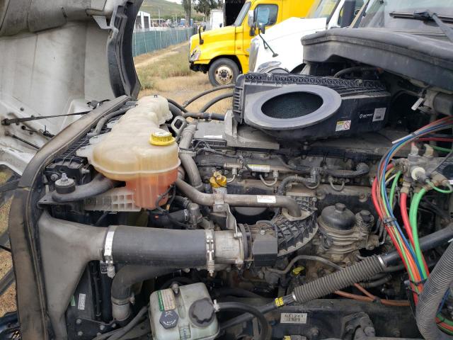 3AKJHHDR7MSNA1243 - 2021 FREIGHTLINER CASCADIA 1 WHITE photo 7