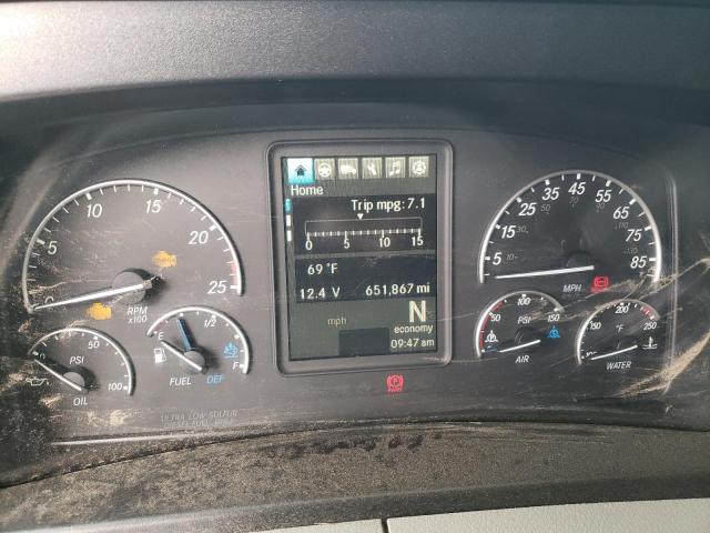 3AKJHHDR7MSNA1243 - 2021 FREIGHTLINER CASCADIA 1 WHITE photo 8