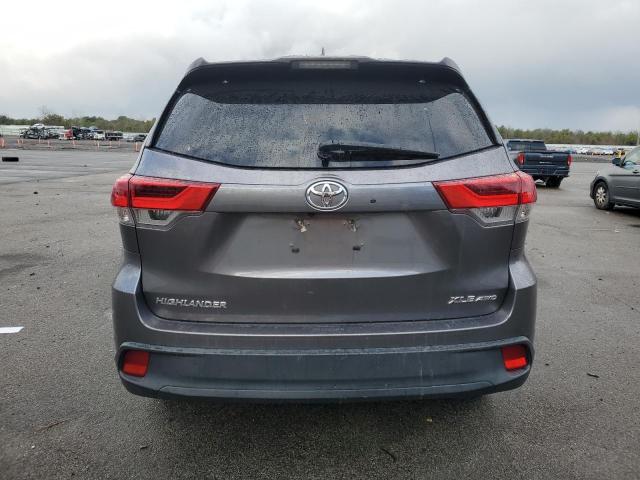 5TDJZRFH7KS917626 - 2019 TOYOTA HIGHLANDER SE GRAY photo 6
