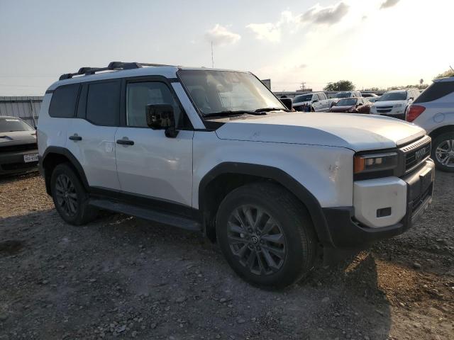 JTEABFAJ1S5012393 - 2025 TOYOTA LAND CRUIS BASE أبيض صورة 4