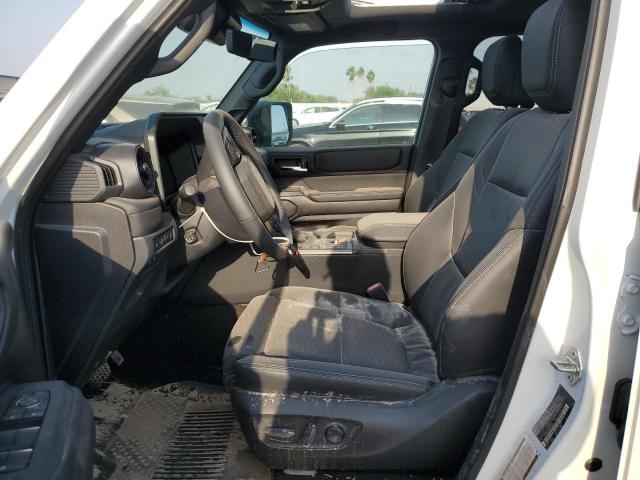 JTEABFAJ1S5012393 - 2025 TOYOTA LAND CRUIS BASE أبيض صورة 7