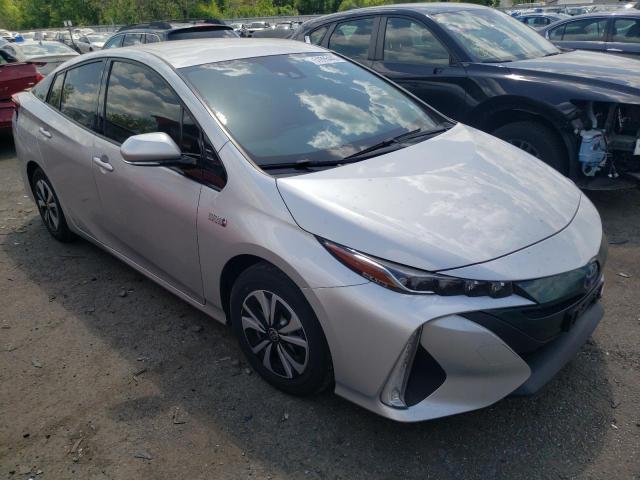 JTDKARFP5H3064088 - 2017 TOYOTA PRIUS PRIM 银色 照片 4