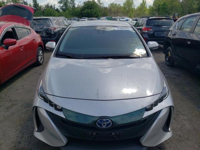 JTDKARFP5H3064088 - 2017 TOYOTA PRIUS PRIM 银色 照片 5