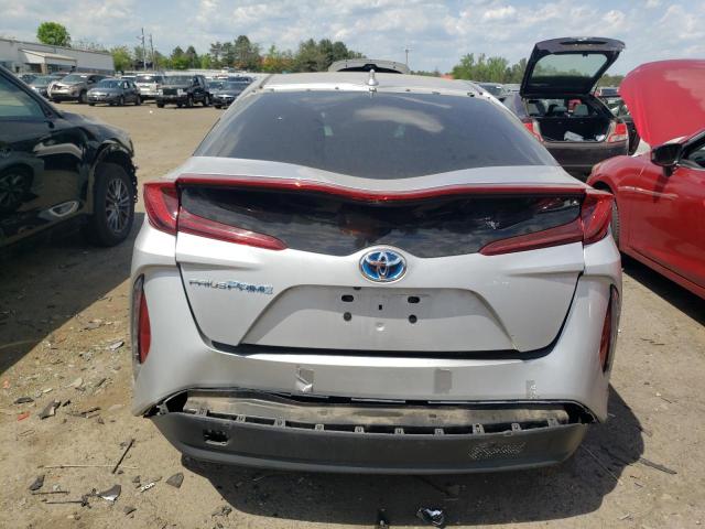 JTDKARFP5H3064088 - 2017 TOYOTA PRIUS PRIM 银色 照片 6