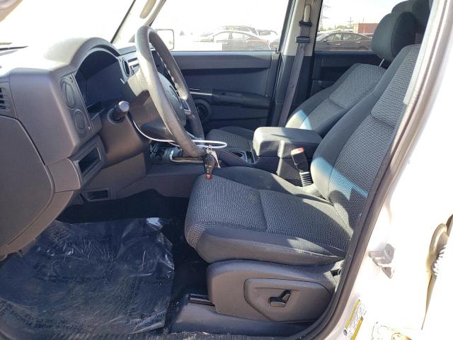 1J8HG48K48C231319 - 2008 JEEP COMMANDER SPORT Weiß Foto 7