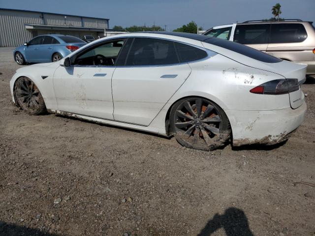 5YJSA1E16GF171067 - 2016 TESLA MODEL S WHITE photo 2