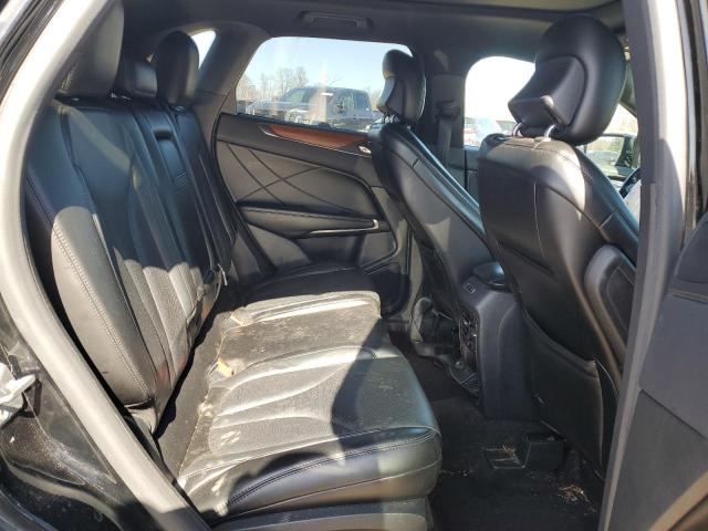 5LMCJ3D99HUL68095 - 2017 LINCOLN MKC RESERVE შავი ფოტო 11