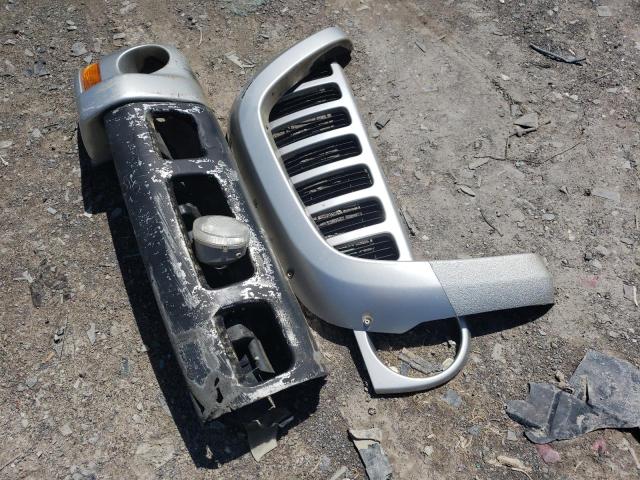 1J4GL38K64W207714 - 2004 JEEP LIBERTY RENEGADE 银色 照片 13