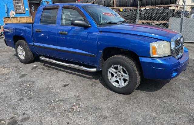 1D7HW28K17S235966 - 2007 DODGE DAKOTA QUAD BLUE photo 1