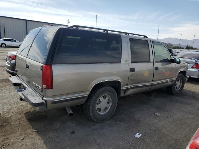 1GNEC16RXXJ394871 - 1999 CHEVROLET SUBURBAN C1500 GOLD photo 3