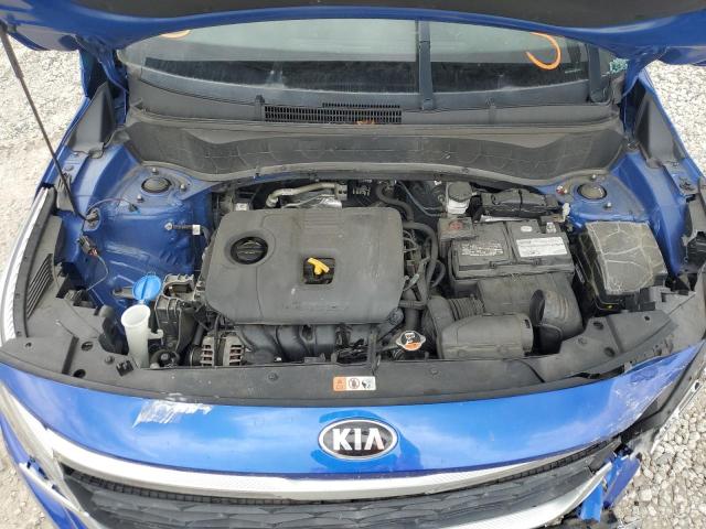 KNDEU2AA6M7043719 - 2021 KIA SELTOS S BLUE photo 12