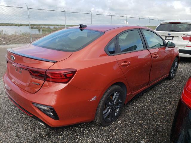 3KPF34AD8LE253945 - 2020 KIA FORTE GT LINE RED photo 4