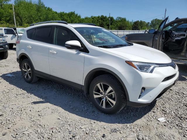 JTMWFREV0HD101898 - 2017 TOYOTA RAV4 XLE WHITE photo 4