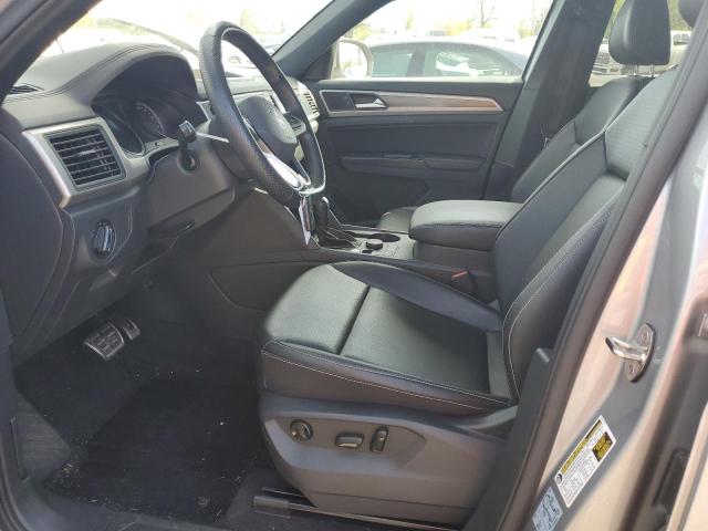 1V26E2CA2LC231902 - 2020 VOLKSWAGEN ATLAS CROS SE SILVER photo 7