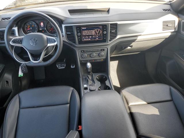 1V26E2CA2LC231902 - 2020 VOLKSWAGEN ATLAS CROS SE SILVER photo 8