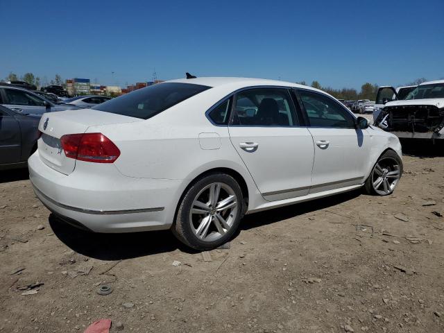 1VWCN7A32EC051857 - 2014 VOLKSWAGEN PASSAT SEL WHITE photo 3