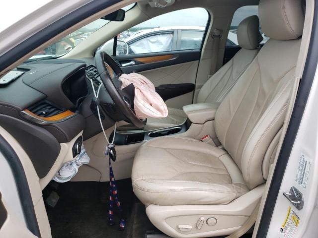 5LMCJ2C99HUL19250 - 2017 LINCOLN MKC SELECT Սպիտակ լուսանկար 7