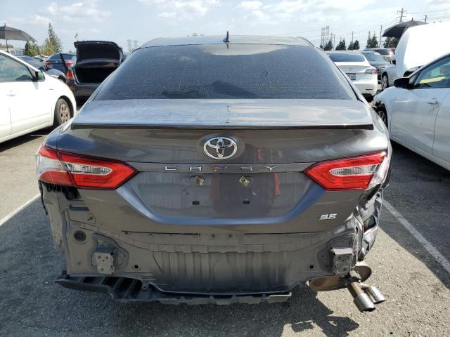 4T1G11AK3LU342522 - 2020 TOYOTA CAMRY SE GRAY photo 6