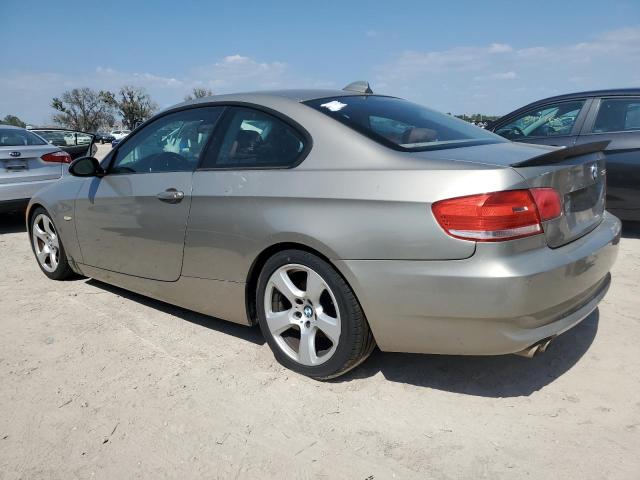 WBAWB33549P137733 - 2009 BMW 328 I TAN photo 2