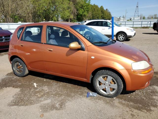 KL1TD69686B653692 - 2006 CHEVROLET AVEO BASE ORANGE photo 4
