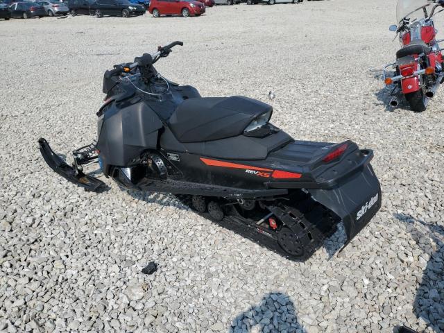 2BPSMAFB8FV000068 - 2015 SKI DOO MXZ TNT BLACK photo 3